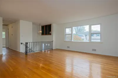54 Meyer Oval, Pearl River, NY 10965 - Photo 12