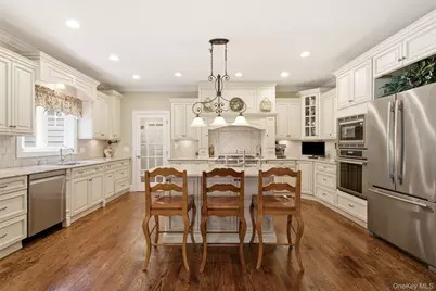 17 Forrest Drive, Lloyd Harbor, NY 11743 - Photo 6