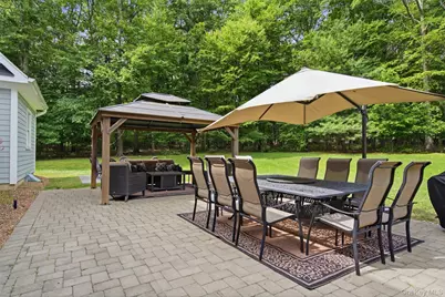 17 Forrest Drive, Lloyd Harbor, NY 11743 - Photo 26