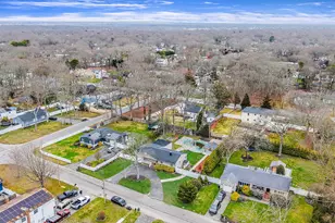 47 Mayfield Dr, Mastic Beach, NY 11951 - Photo 4