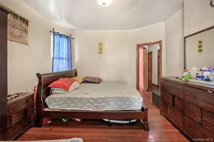 748 E 225th St, Bronx, NY 10466 - Photo 12