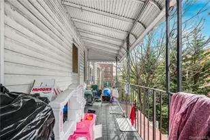 748 E 225th St, Bronx, NY 10466 - Photo 4