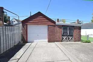 86-28 Musket St, Queens Village, NY 11427 - Photo 22