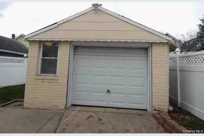 94-46 226th Street, Floral Park, NY 11001 - Photo 4