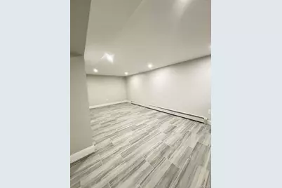 70 Appletree Lane, Roslyn Heights, NY 11577 - Photo 16