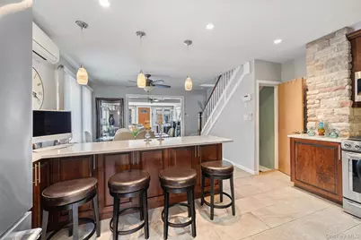 69-16 61st Drive, Middle Village, NY 11379 - Photo 4