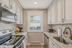 10 Gettysburg Ct, Coram, NY 11727 - Photo 8