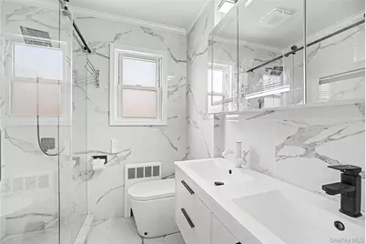 27 Westbury Avenue, Plainview, NY 11803 - Photo 8