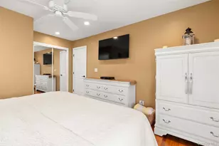 10 Denise Dr, North Babylon, NY 11703 - Photo 14