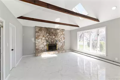 109 Evans Street, New Hyde Park, NY 11040 - Photo 8