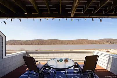 114 Hudson Pointe Drive, Poughkeepsie, NY 12601 - Photo 6