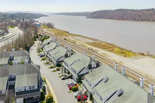 114 Hudson Pointe Dr, Poughkeepsie, NY 12601 - Photo 24