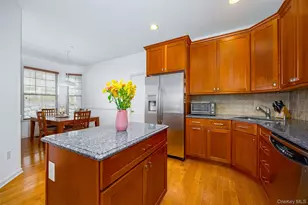 114 Hudson Pointe Dr, Poughkeepsie, NY 12601 - Photo 8