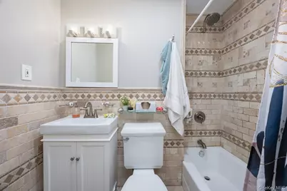 40 W 4th Street #7, Patchogue, NY 11772 - Photo 14