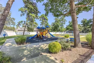 40 W 4th St, Patchogue, NY 11772 - Photo 28