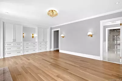 71 Lake Road, Manhasset, NY 11030 - Photo 28