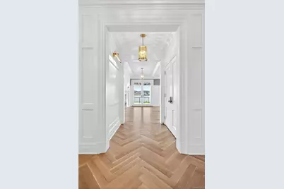 71 Lake Road, Manhasset, NY 11030 - Photo 10