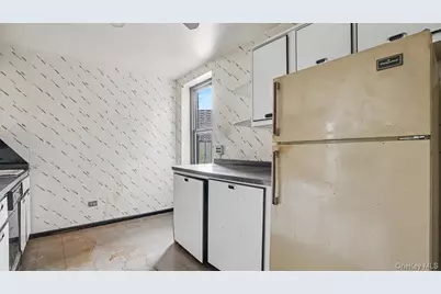 18-75 Corporal Kennedy Street #4A, Bayside, NY 11360 - Photo 8