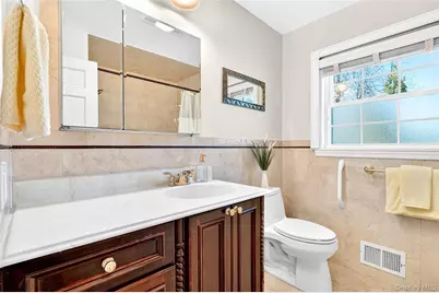 21 Barnaby Lane, Hartsdale, NY 10530 - Photo 26