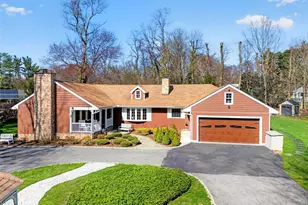 21 Barnaby Ln, Hartsdale, NY 10530 - Photo 2