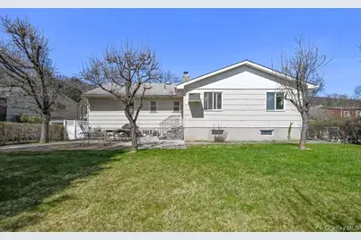 568 Manville Road #Upper R, Pleasantville, NY 10570 - Photo 24