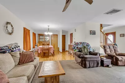 2028 Oakwood Drive, Peekskill, NY 10566 - Photo 10