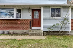 2028 Oakwood Dr, Peekskill, NY 10566 - Photo 2