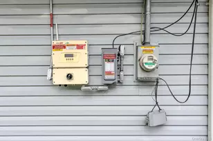 2028 Oakwood Dr, Peekskill, NY 10566 - Photo 42