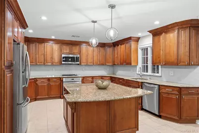 1397 Gaston Street, Wantagh, NY 11793 - Photo 10