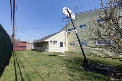 2492 2nd Street, East Meadow, NY 11554 - Photo 24