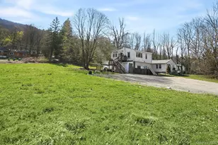 26 Weitz Rd, Hopewell Junction, NY 12533 - Photo 4