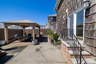 34 Vandewater Ave, Floral Park, NY 11001 - Photo 36