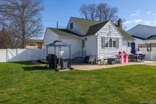 299 37th St, Lindenhurst, NY 11757 - Photo 20