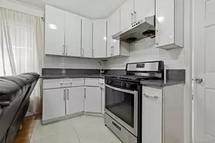 123-18 85th Ave, Kew Gardens, NY 11415 - Photo 4