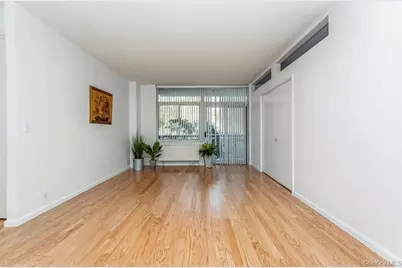 35 N Chatsworth Avenue #1J, Larchmont, NY 10538 - Photo 8
