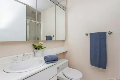 35 N Chatsworth Avenue #1J, Larchmont, NY 10538 - Photo 18