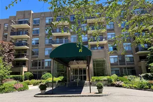 35 N Chatsworth Ave, Larchmont, NY 10538 - Photo 2