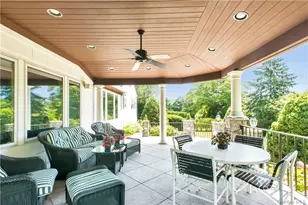 40 Meadow Rd, Scarsdale, NY 10583 - Photo 16