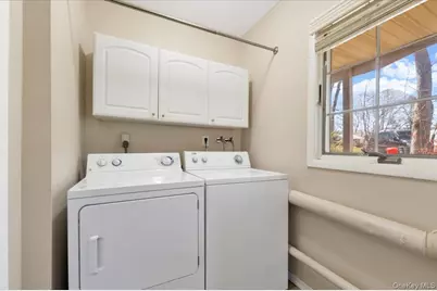 20 Veronica Court, Smithtown, NY 11787 - Photo 12