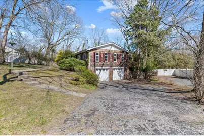 20 Veronica Court, Smithtown, NY 11787 - Photo 44