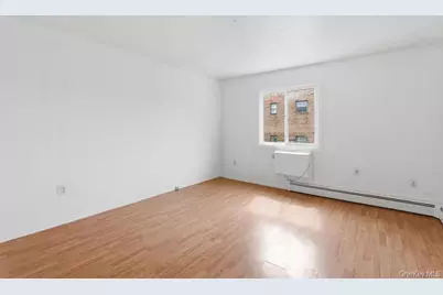 78-02 151st Avenue, Howard Beach, NY 11414 - Photo 2