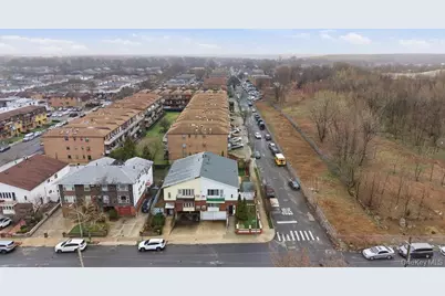 78-02 151st Avenue, Howard Beach, NY 11414 - Photo 30