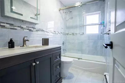 22236 41st Road, Bayside, NY 11361 - Photo 14