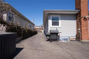222-36 41st Rd, Bayside, NY 11361 - Photo 20