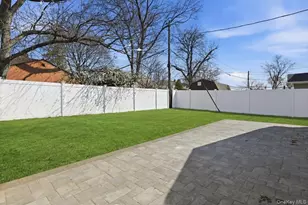 61 Gardiners Ave, Levittown, NY 11756 - Photo 32