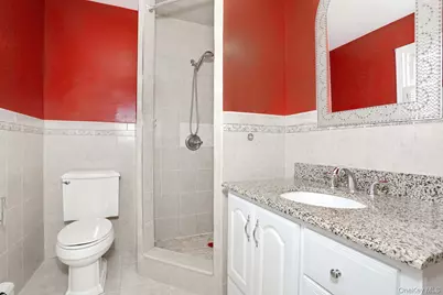 74 Minuteman Circle, Orangeburg, NY 10962 - Photo 20