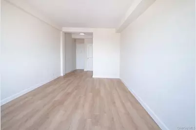 6434 102 St #9D, Rego Park, NY 11374 - Photo 4