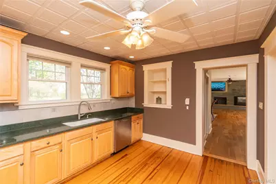 571 Route 17M, Middletown, NY 10940 - Photo 18