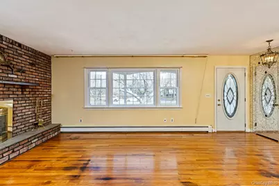 20 Mill Pond Lane, East Moriches, NY 11940 - Photo 6