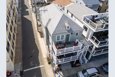 23 Arizona Avenue, Long Beach, NY 11561 - Photo 4